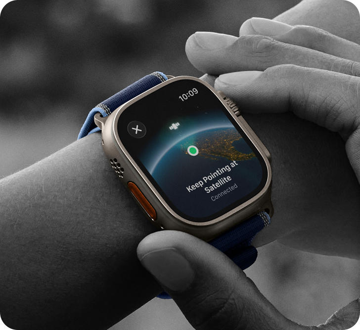 Apple Watch Ultra 3 view 3